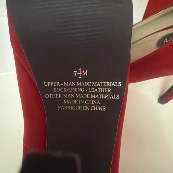 Vibrant Red Suede Heels with Rounded Toe - Picture 7 of 7